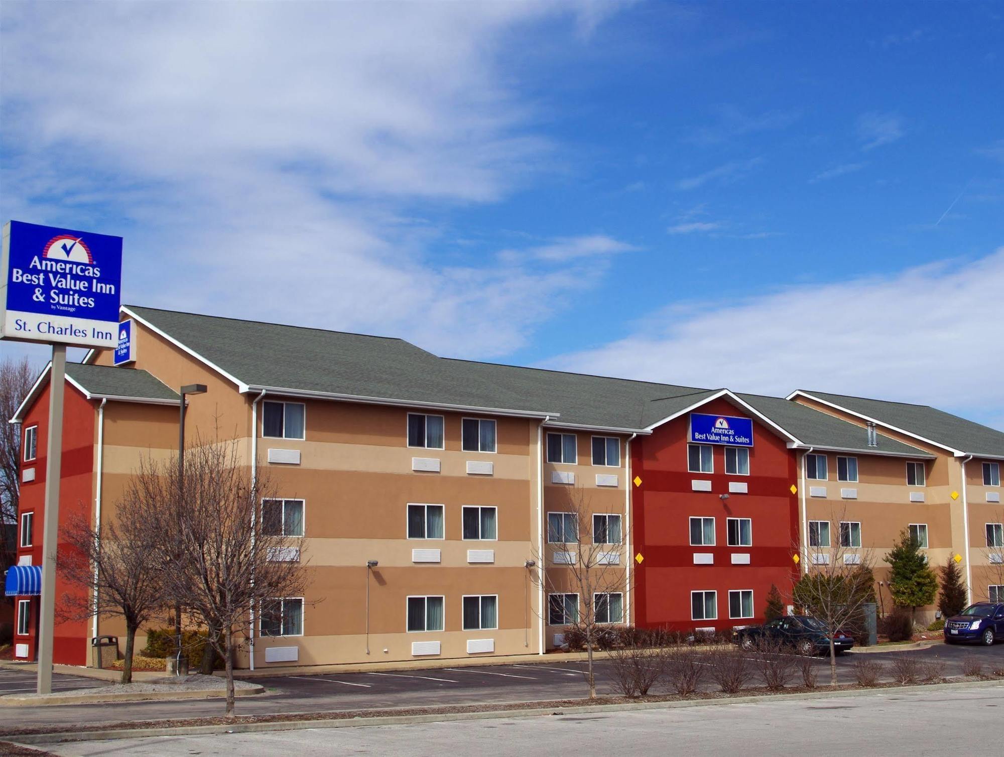 Americas Best Value Inn And Suites Saint Charles Εξωτερικό φωτογραφία